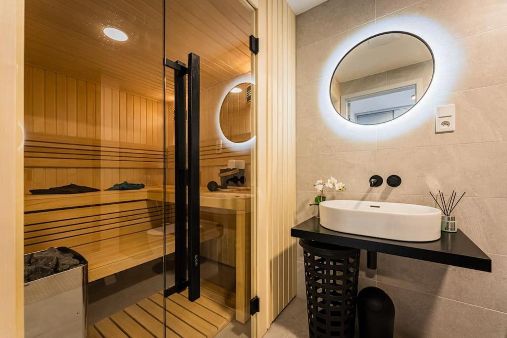 Privátní Saunou Praha 3 Romantic Wellness Apartment